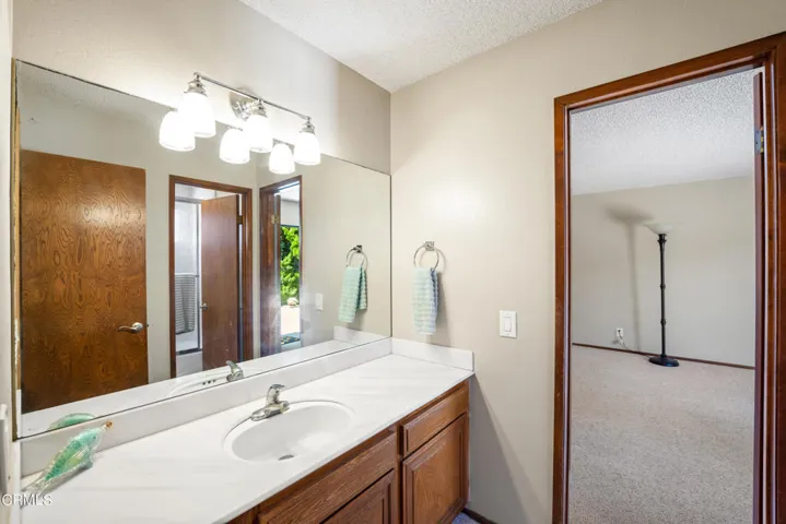 2611 Pierpont Blvd MLS-49