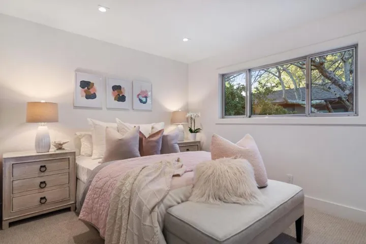 160 Shawnee, Portola Valley, California 94028