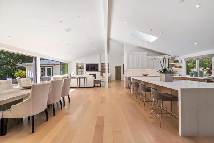 160 Shawnee, Portola Valley, California 94028