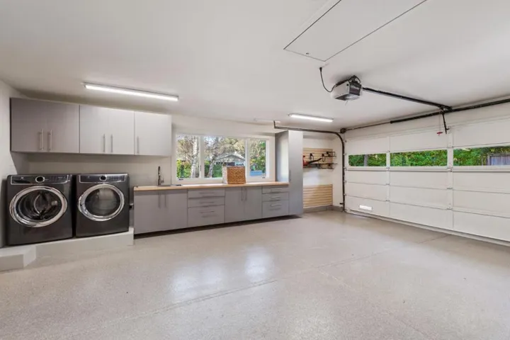 160 Shawnee, Portola Valley, California 94028