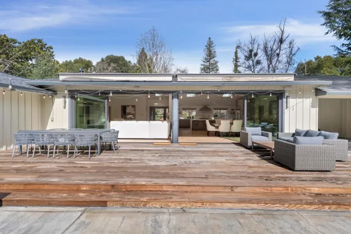 160 Shawnee, Portola Valley, California 94028