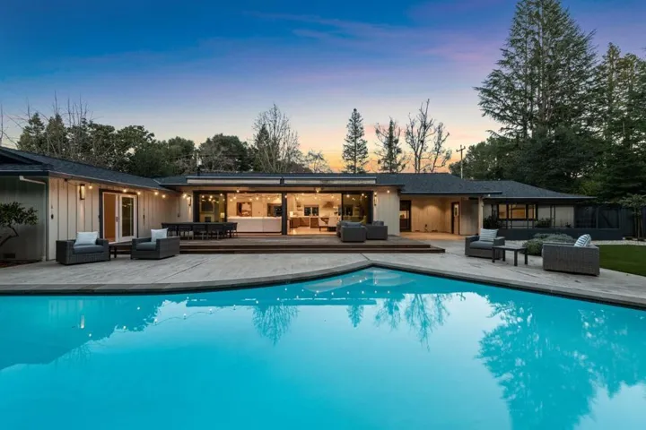 160 Shawnee, Portola Valley, California 94028