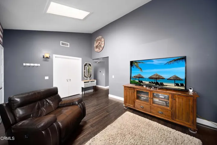 2293 Windsor Ct-6