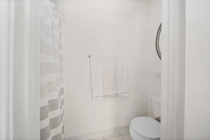 2293 Windsor Ct-24