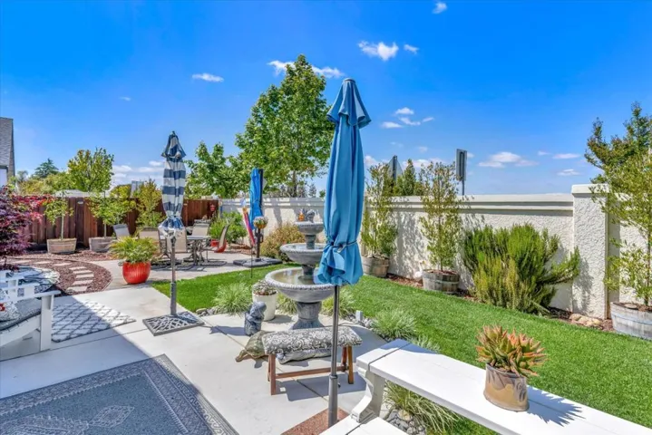 800 La Baig Drive, Hollister, California 95023