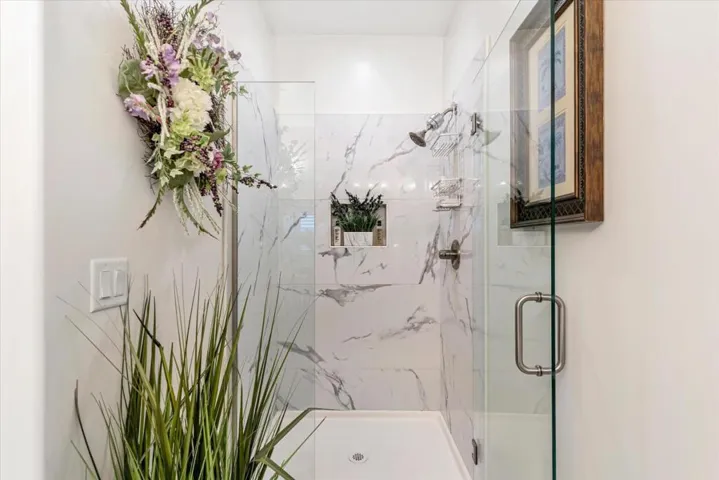 800 La Baig Drive, Hollister, California 95023