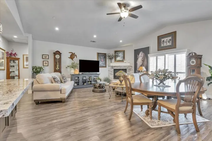800 La Baig Drive, Hollister, California 95023