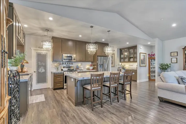 800 La Baig Drive, Hollister, California 95023