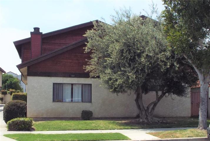 11433 Oxford Avenue, Hawthorne, California 90250