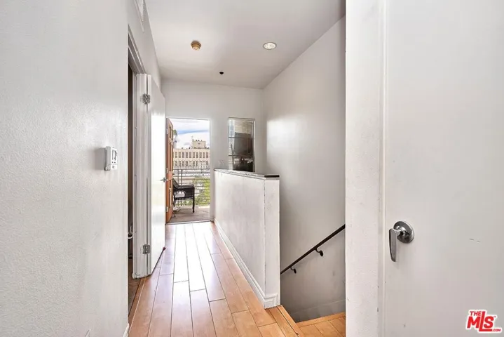 2864 Sunset Place 404, Los Angeles, California 90005