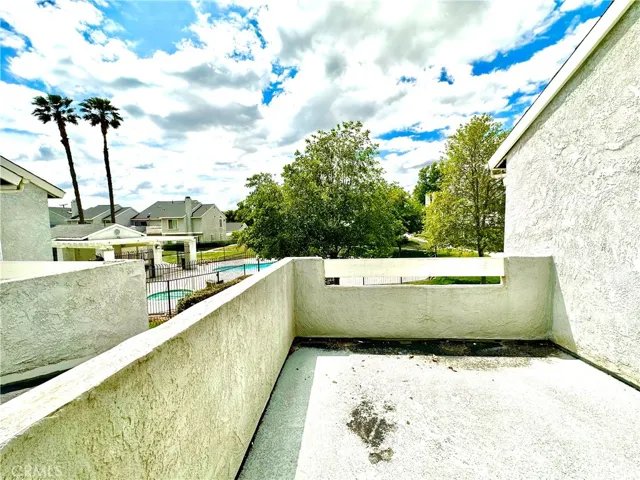 164 W Walnut Avenue B, Rialto, California 92376