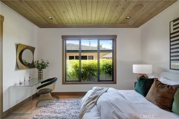 1076 Pescador Drive, Newport Beach, California 92660