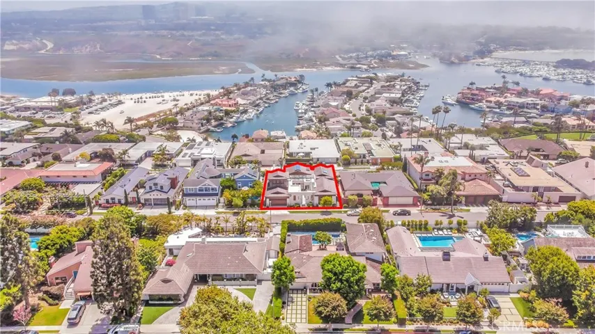 1076 Pescador Drive, Newport Beach, California 92660