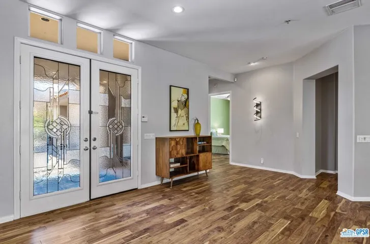 905 Azalea Circle, Palm Springs, California 92264