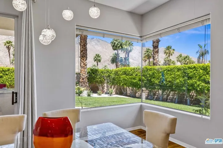 905 Azalea Circle, Palm Springs, California 92264