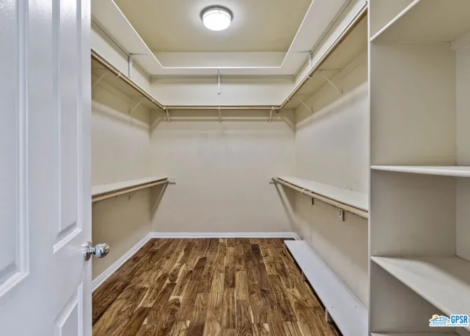 905 Azalea Circle, Palm Springs, California 92264