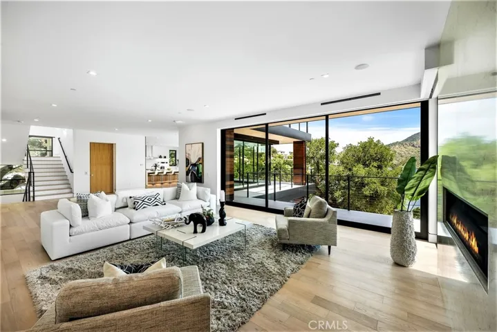 99 Lake Sherwood Drive, Thousand Oaks, California 91361