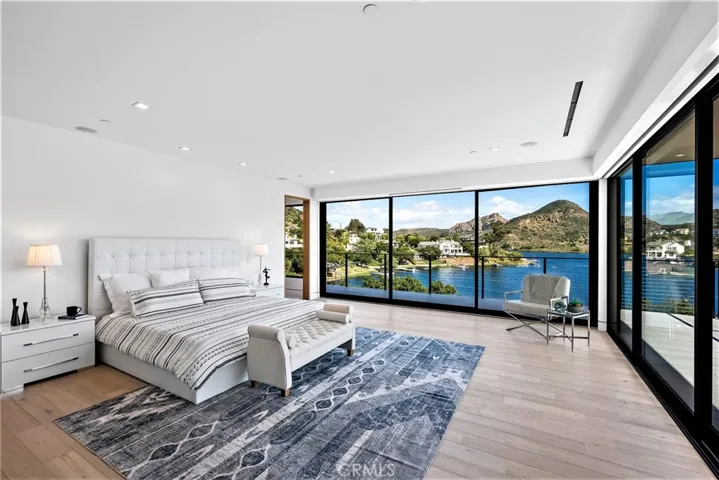 99 Lake Sherwood Drive, Thousand Oaks, California 91361