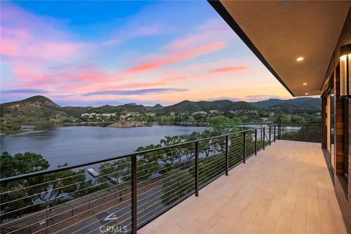 99 Lake Sherwood Drive, Thousand Oaks, California 91361