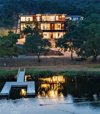 99 Lake Sherwood Drive, Thousand Oaks, California 91361