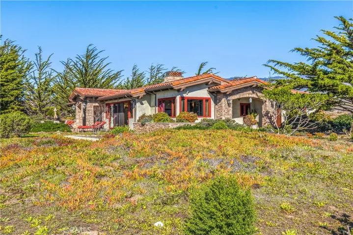 295 Via Piedras Blancas, San Simeon, California 93452