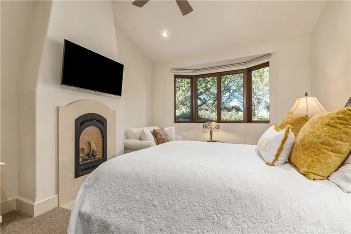 295 Via Piedras Blancas, San Simeon, California 93452