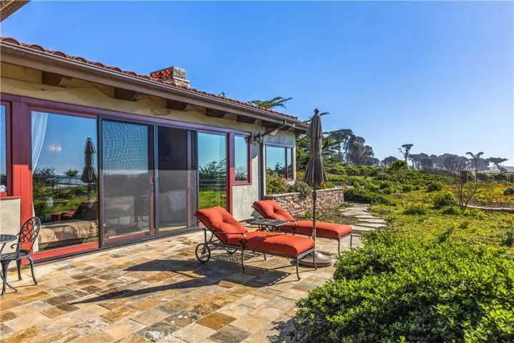 295 Via Piedras Blancas, San Simeon, California 93452