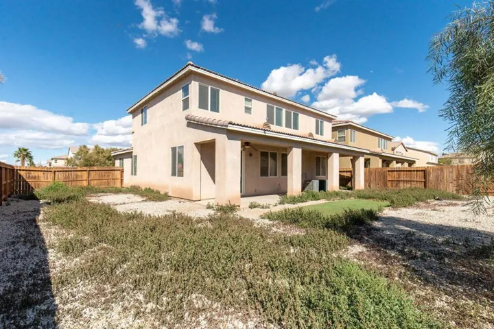 999 Skyview, El Centro, California 92243
