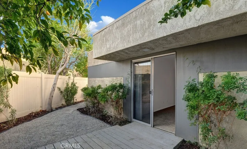 1180 Sunflower Lane, Palm Springs, California 92262