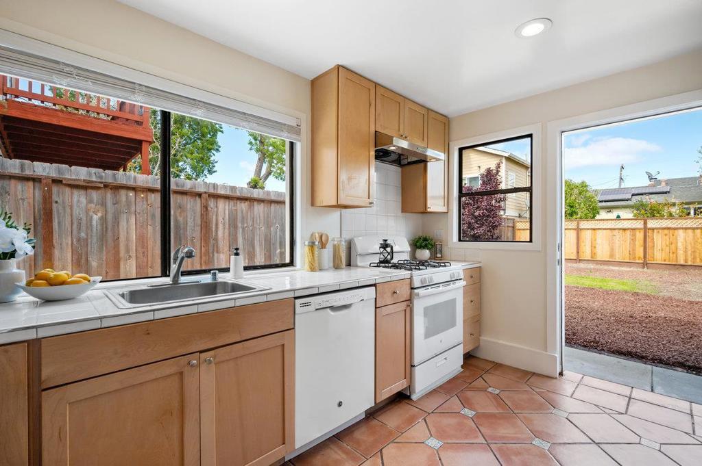 449 Angus Avenue, San Bruno, California 94066 home-pic-10