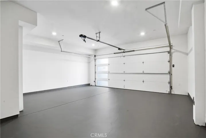 6720 N Royce, Van Nuys, California 91411