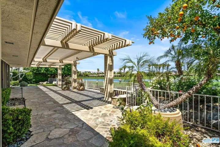 21 Creekside Drive, Rancho Mirage, California 92270