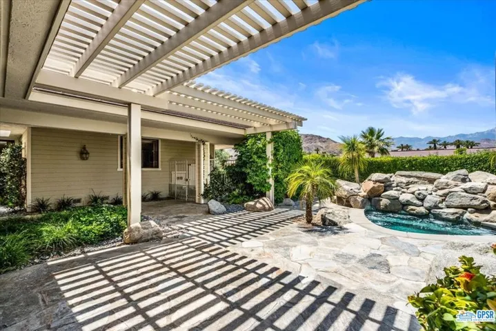 21 Creekside Drive, Rancho Mirage, California 92270