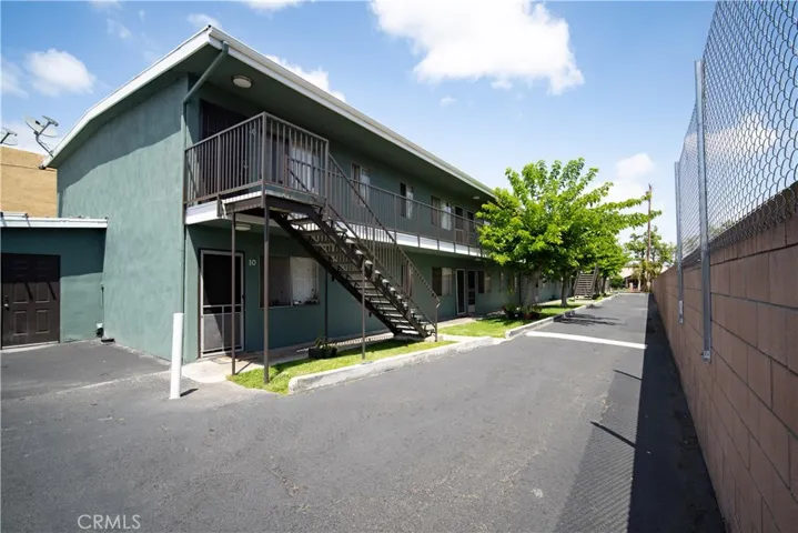 514 S Flower Street, Santa Ana, California 92703