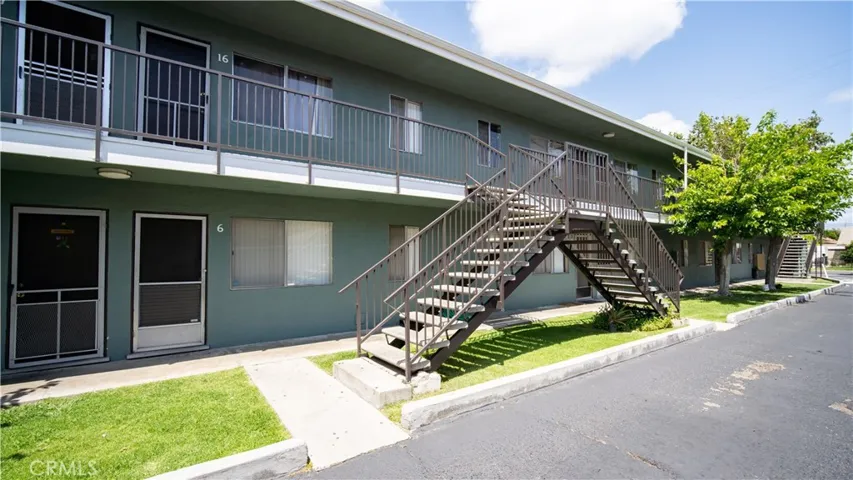 514 S Flower Street, Santa Ana, California 92703