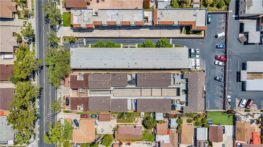 514 S Flower Street, Santa Ana, California 92703