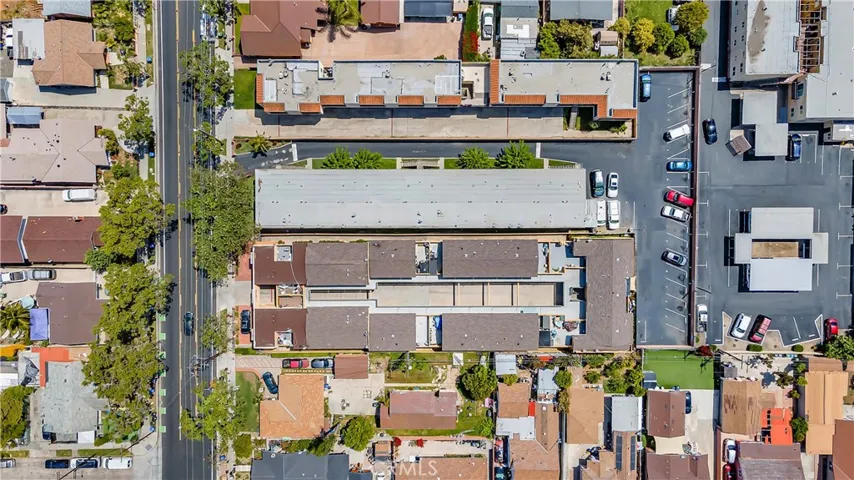 514 S Flower Street, Santa Ana, California 92703