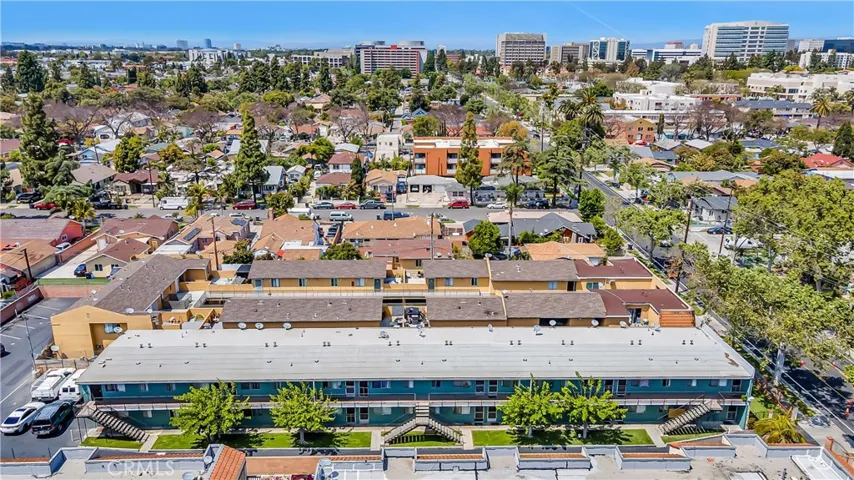 514 S Flower Street, Santa Ana, California 92703