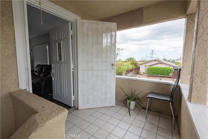 828 Herbert, Los Angeles, California 90063
