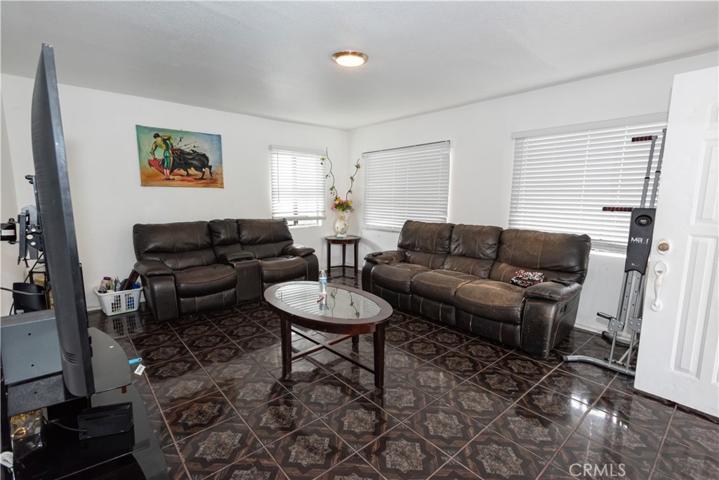 828 Herbert, Los Angeles, California 90063