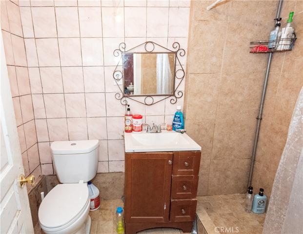 828 Herbert, Los Angeles, California 90063