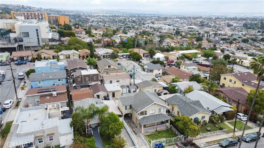 828 Herbert, Los Angeles, California 90063