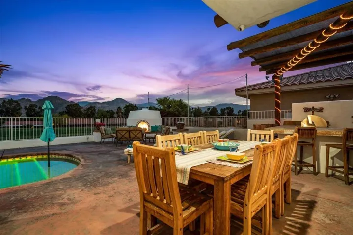 54-76645 California Dr -55