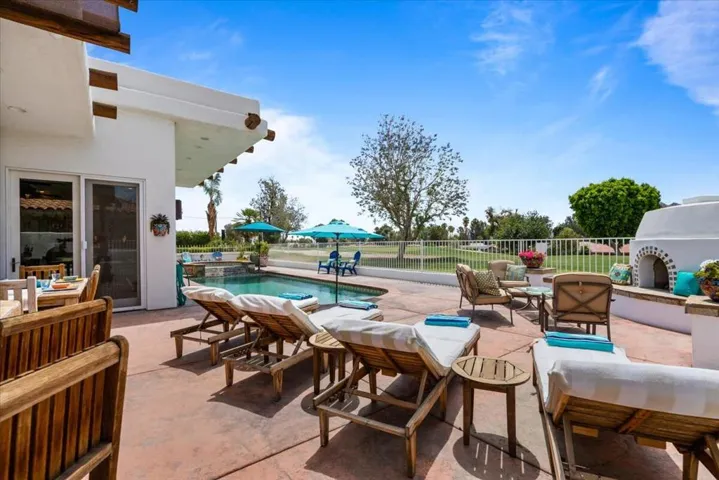 36-76645 California Dr -37