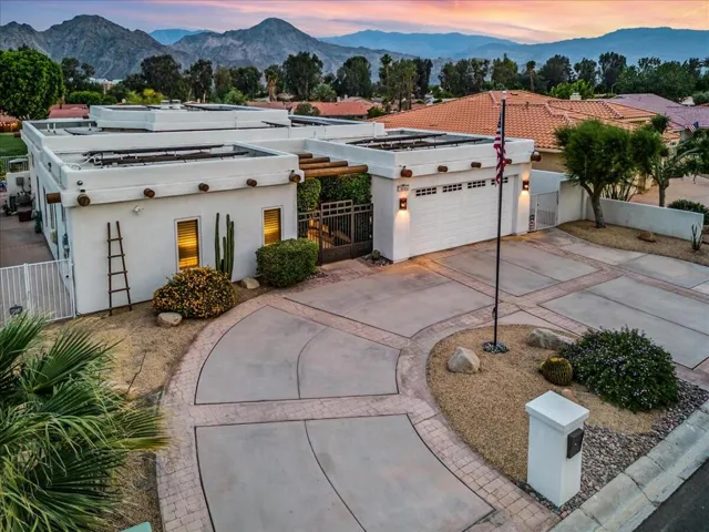 66-76645 California Dr -70
