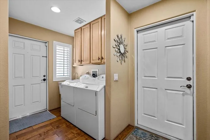 33-76645 California Dr -21