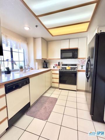 68173 Lakeland Drive, Cathedral City, California 92234