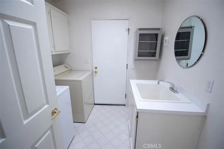 906 Vista Montana, Santa Maria, California 93458