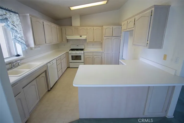 906 Vista Montana, Santa Maria, California 93458
