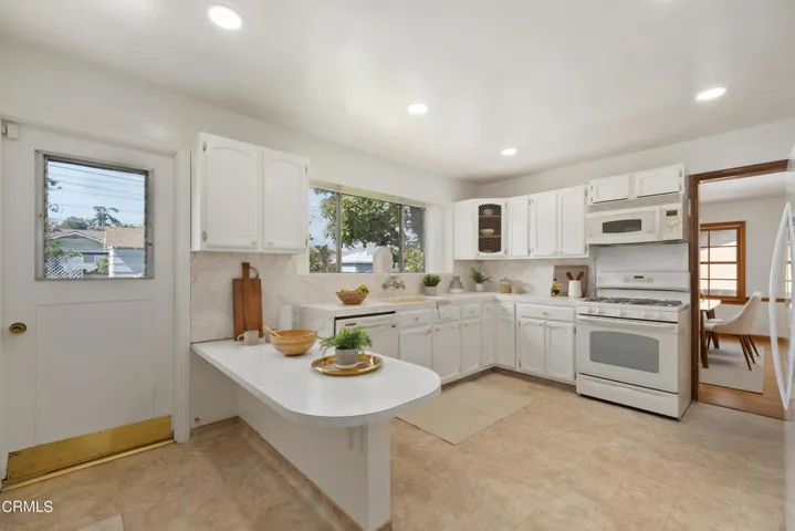 8347 Santa Ynez
